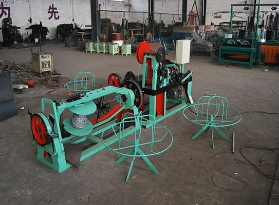 New Type double Twist Barbed Wire making Machine with best price