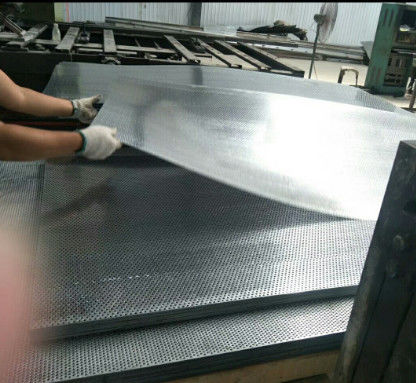 1mm thickness Stainless Steel /galvanized Perforated Metal Mesh Coil