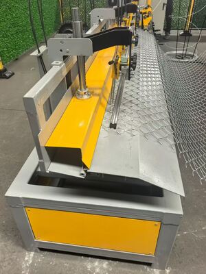 High Quality full Automatic Double Wire feeding Chain Link Diamond Fence Weaving Machine