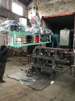 High Production Automatic Reverse Twist Barbed Wire Making Machine