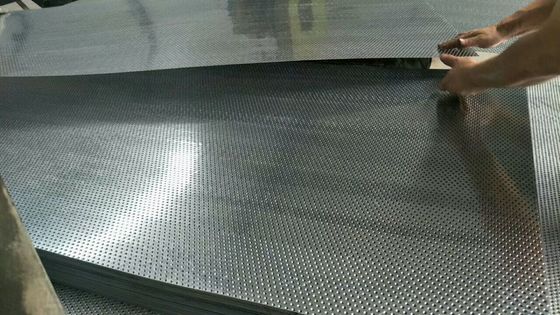 Galvanized /stainless steel Perforated Metal Sheet with 0.6mm Hole for Filtration
