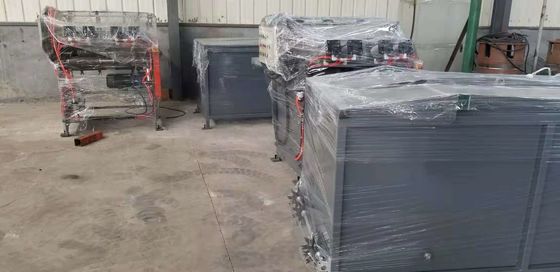 4rolls together full automatic  Brick Force Wire Mesh Welding  Machine for zimbabwe market