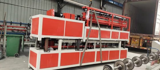 Automatic Diamond Mesh Chain Link Fence Machine for Cyclone Wire