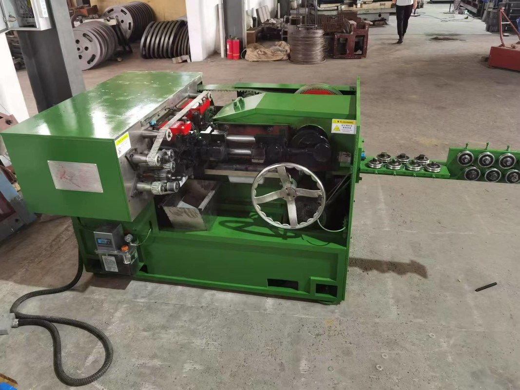 X90 High Speed Nail Making Machine for 50-90mm Nails 750 PCS a Minute
