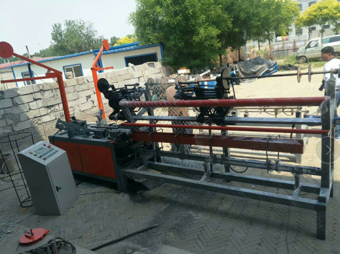 4m width PLC full Automatic double wire Chain Link Fence Machine/diamond wire mesh machine