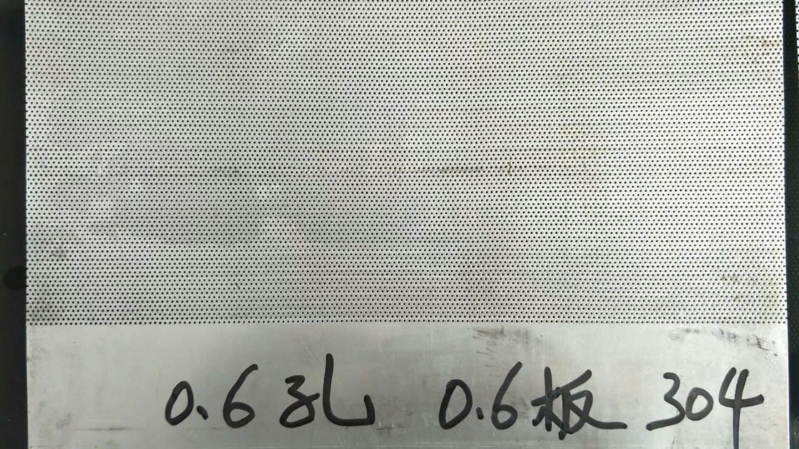 0.6mm hole ,0.6mm thickness Stainless Steel Perforated Metal Sheet for Filtration