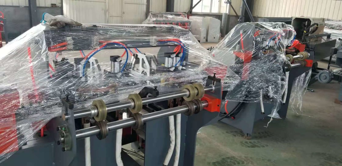 4rolls together full automatic  Brick Force Wire Mesh Welding  Machine for zimbabwe market